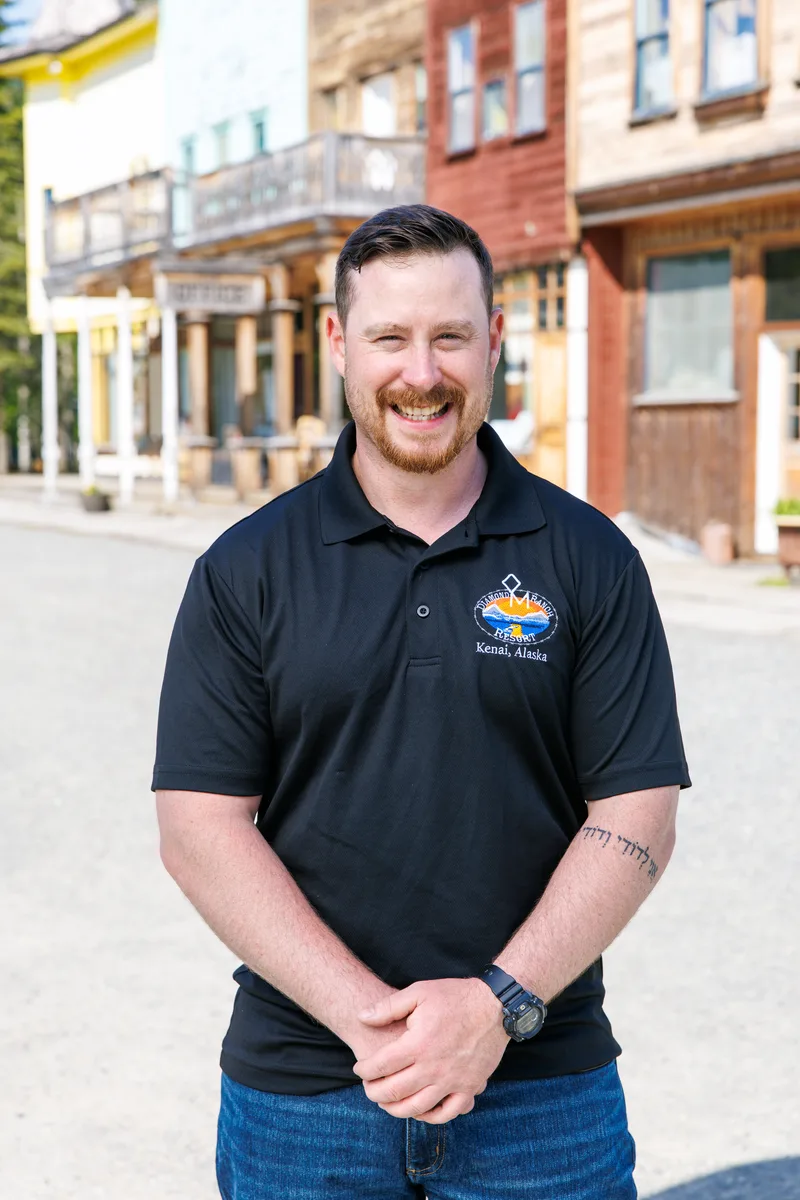 Diamond M Ranch grounds and facilities team member